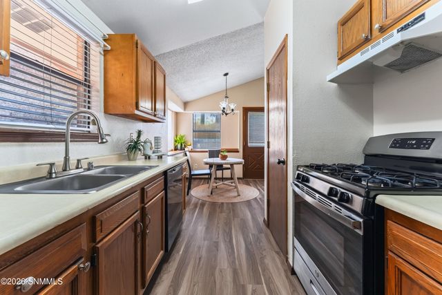 1802 Buchanan Avenue, Las Cruces, NM 88001