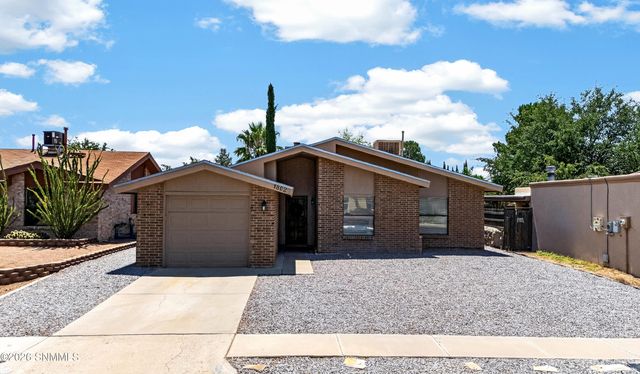 1802 Buchanan Avenue, Las Cruces, NM 88001