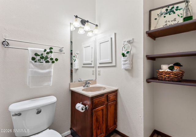 1802 Buchanan Avenue, Las Cruces, NM 88001