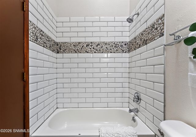 1802 Buchanan Avenue, Las Cruces, NM 88001