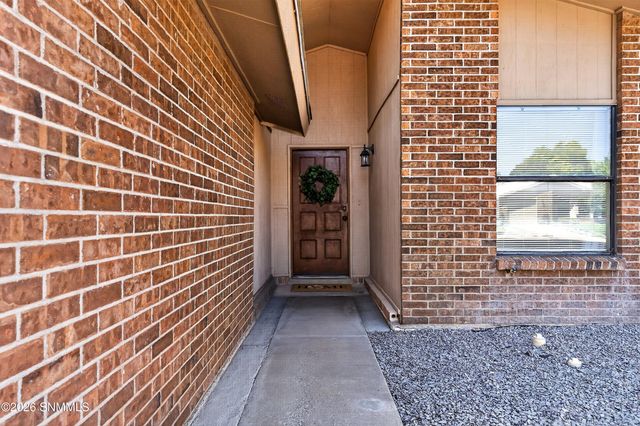 1802 Buchanan Avenue, Las Cruces, NM 88001
