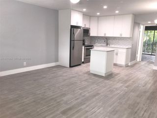 17 Keswick A 17, Deerfield Beach, FL 33442