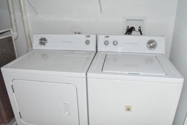 8255 Skokie Boulevard 501, Skokie, IL 60077