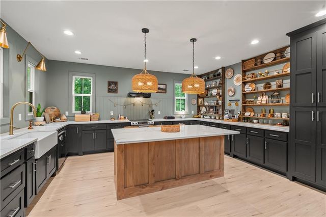 1995 Auraria Road, Dahlonega, GA 30533