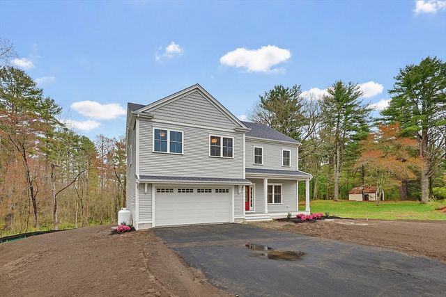 86 Plain, Hopedale, MA 01747