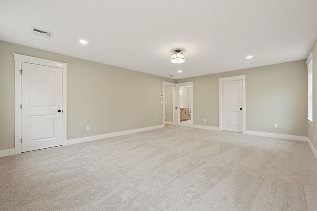 86 Plain, Hopedale, MA 01747