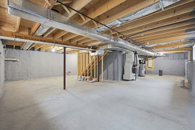 86 Plain, Hopedale, MA 01747
