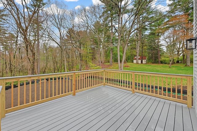 86 Plain, Hopedale, MA 01747