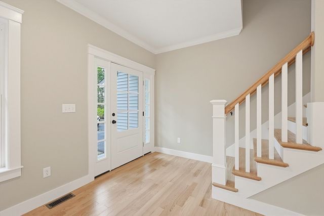 86 Plain, Hopedale, MA 01747
