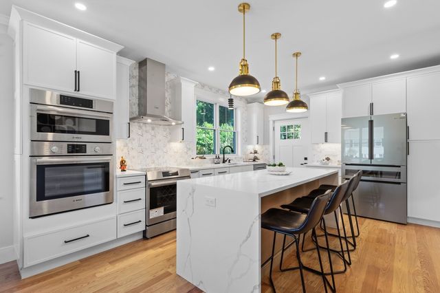 595 Winthrop St, Medford, MA 02155