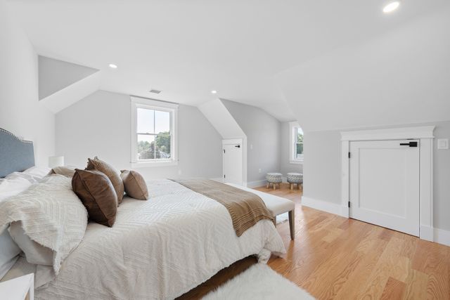 595 Winthrop St, Medford, MA 02155