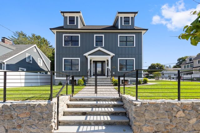 595 Winthrop St, Medford, MA 02155