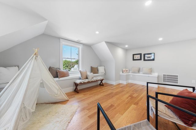 595 Winthrop St, Medford, MA 02155