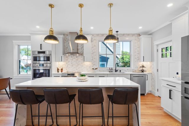595 Winthrop St, Medford, MA 02155