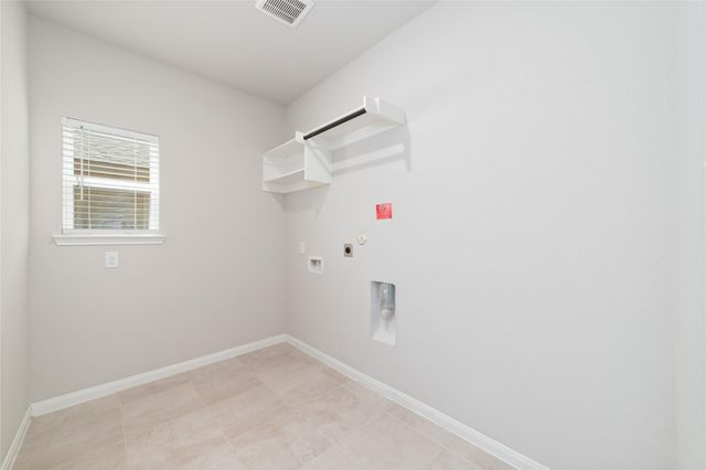 910 Modesto Drive, Rosharon, TX 77583