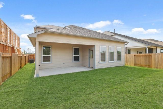 1751 Pecan Woods Lane, Conroe, TX 77301