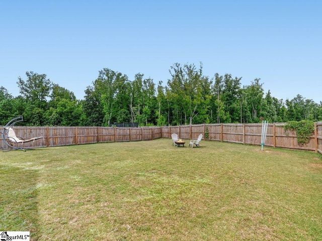 904 Liberty Walk Lane, Simpsonville, SC 29681