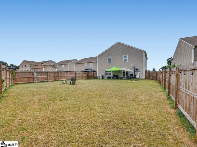 904 Liberty Walk Lane, Simpsonville, SC 29681
