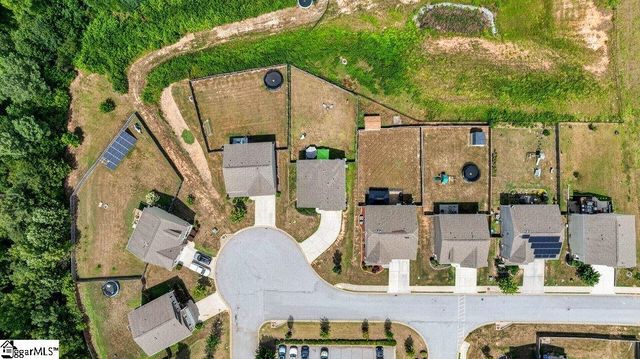 904 Liberty Walk Lane, Simpsonville, SC 29681