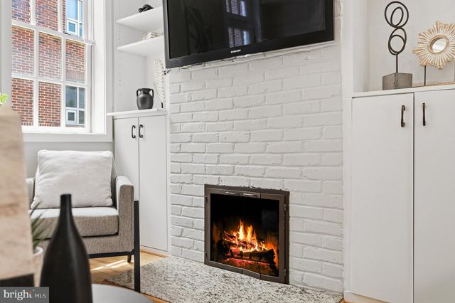 3203 CHERRY HILL LN NW, Washington, DC 20007