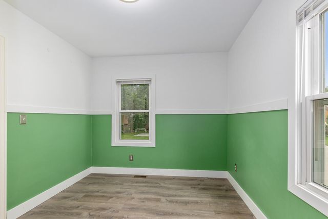 1257 Hillcrest Avenue, Grand Rapids, MI 49504