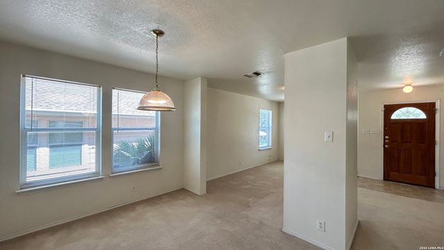 11011 DUBLIN FLD, San Antonio, TX 78254