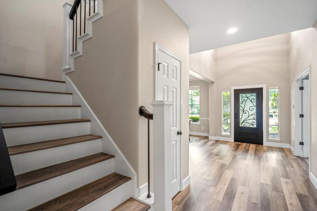 5835 Pinelake Crossing Drive, Spring, TX 77379