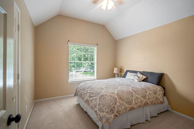 5835 Pinelake Crossing Drive, Spring, TX 77379