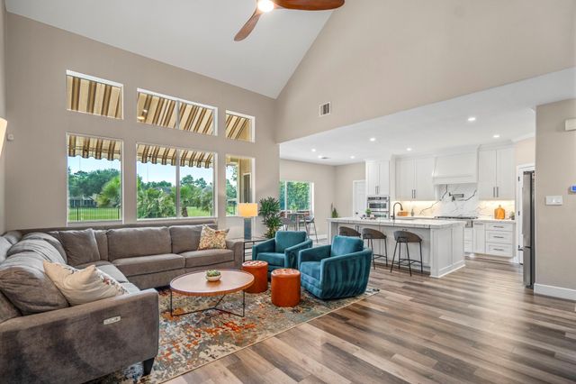 5835 Pinelake Crossing Drive, Spring, TX 77379