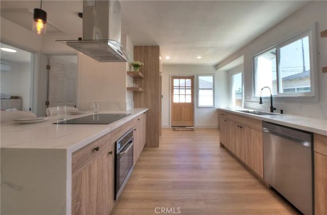 424 N Via Val Verde, Montebello, CA 90640
