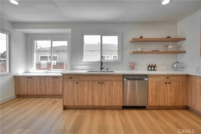 424 N Via Val Verde, Montebello, CA 90640