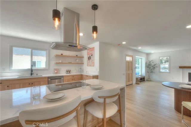 424 N Via Val Verde, Montebello, CA 90640