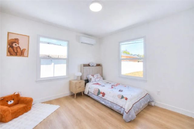 424 N Via Val Verde, Montebello, CA 90640