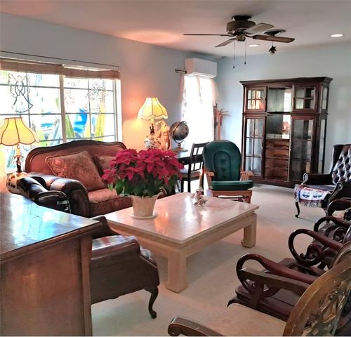 517 RAVENNA STREET N, Nokomis, FL 34275