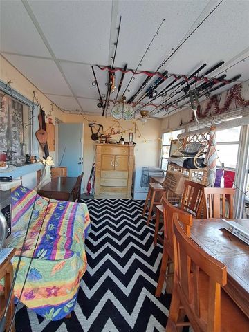 517 RAVENNA STREET N, Nokomis, FL 34275