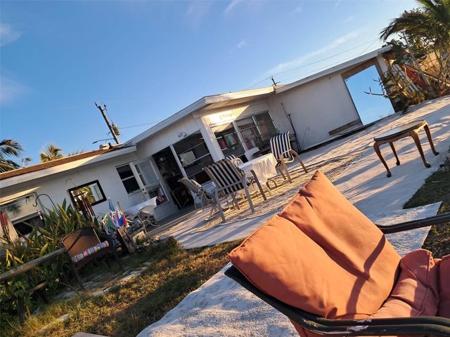 517 RAVENNA STREET N, Nokomis, FL 34275