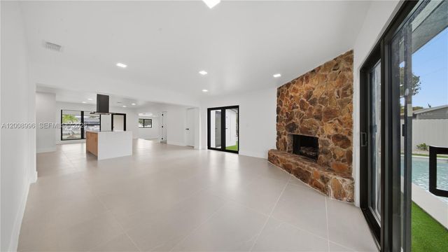 12471 SW 190th Ter, Miami, FL 33177