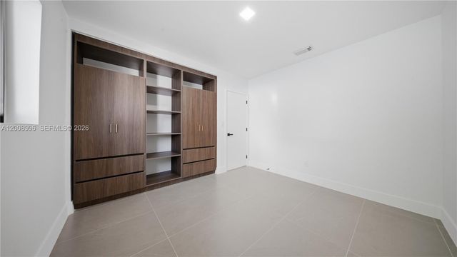 12471 SW 190th Ter, Miami, FL 33177