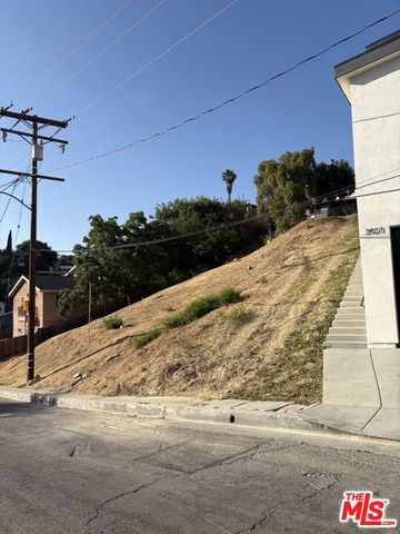 3909 Dobinson Street, Los Angeles, CA 90063