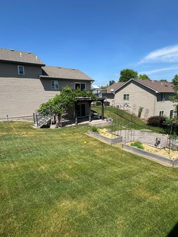 299 Krause Avenue W, Delano, MN 55328