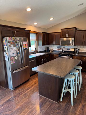 299 Krause Avenue W, Delano, MN 55328