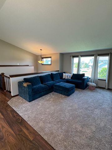 299 Krause Avenue W, Delano, MN 55328