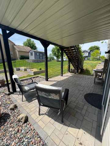 299 Krause Avenue W, Delano, MN 55328