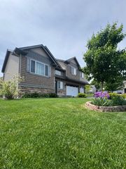 299 Krause Avenue W, Delano, MN 55328
