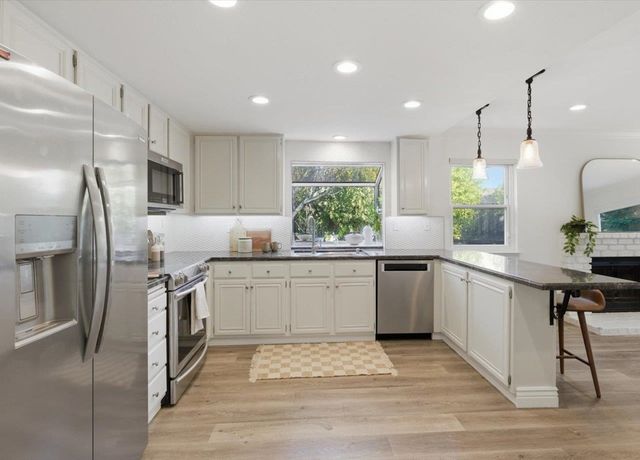 57 Apache Ct, San Ramon, CA 94583