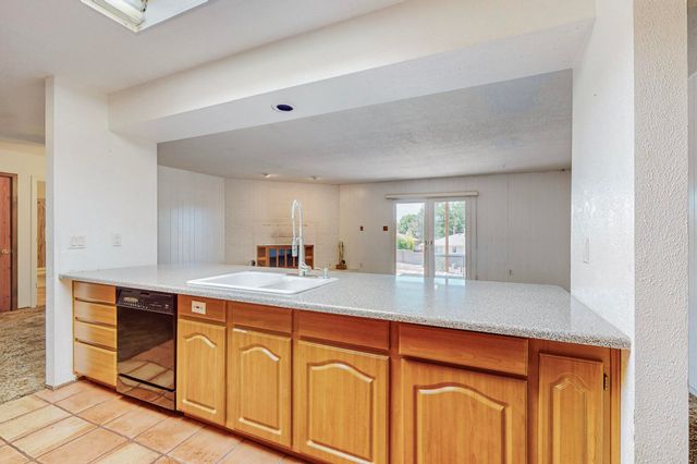 9308 Spain Road NE, Albuquerque, NM 87111