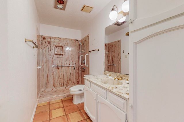 9308 Spain Road NE, Albuquerque, NM 87111