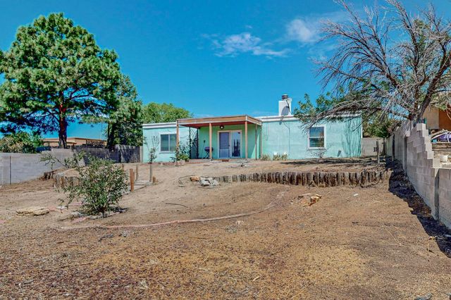 9308 Spain Road NE, Albuquerque, NM 87111