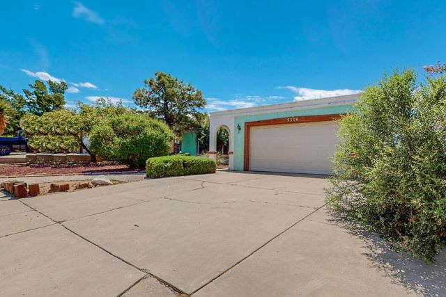 9308 Spain Road NE, Albuquerque, NM 87111