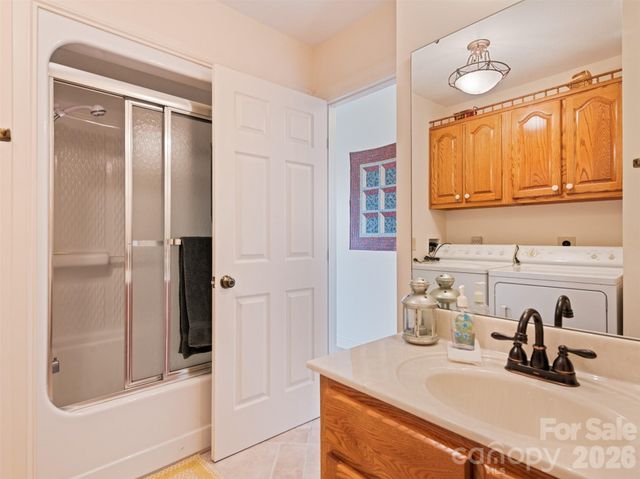 1007 Turkey Trot Road, Clyde, NC 28721